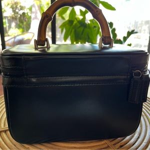 Authentic Gucci Bamboo Vanity leather bag On Trend!